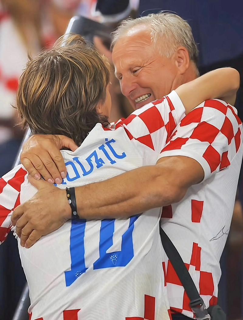 德布劳内复出助攻如潮