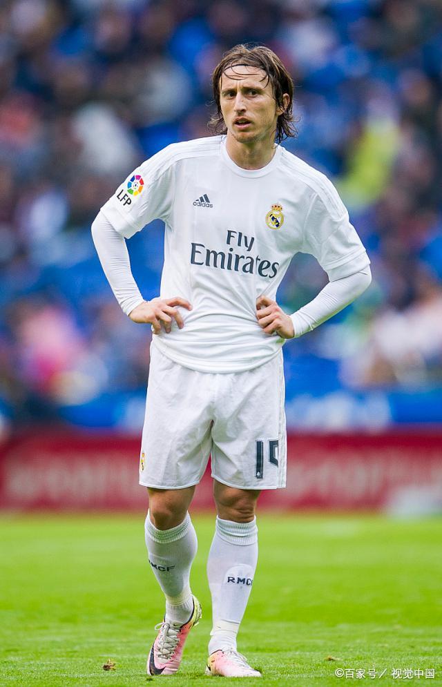 天空体育：阿诺德已同皇马达成5年签约协议，年薪上涨到1500万欧元